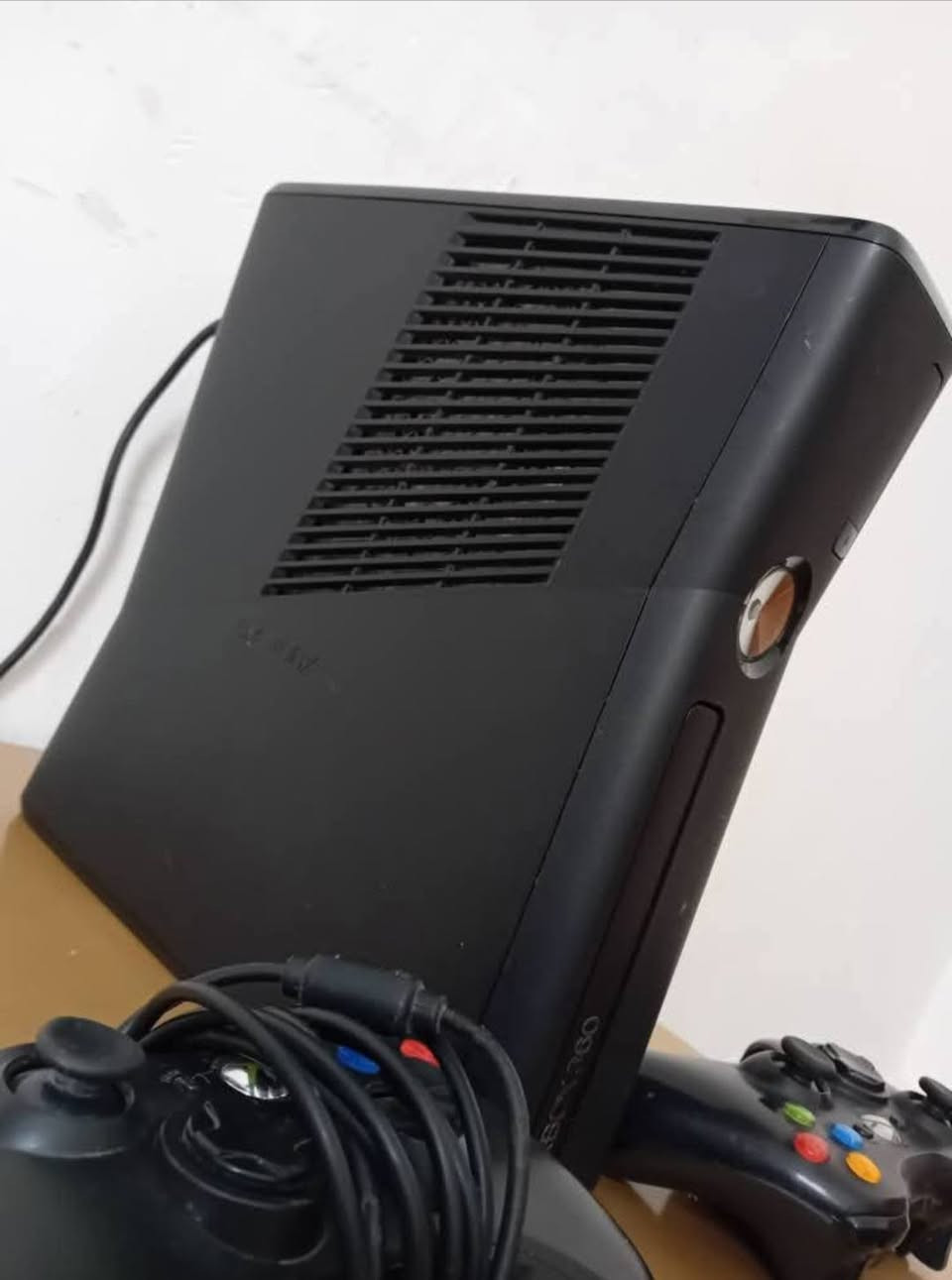 اكس بوكس ٣٦٠ كامل ملحقات ع فحص بيه ٢٣٠ لعبة كلهن حلوات وجوستك واحدة شغالة السعر ١٠٠ الف قفل العنوان واسط العزيزية لايتوفر توصيل


**إذا كنت صاحب هذا الإعلان وتريد حذفه لأي سبب، رجاءا أرسل رسالة إلى الدعم الفني**