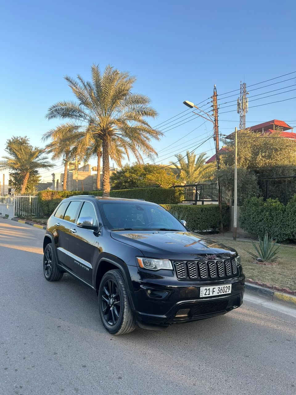 جيب 2019 امريكي 
لأريدو 
حادث جاملغ وبنيد 
صور حادث وسونار وبه صور 
فول عدا فتحه 
جنطه كهرباء 
كشنات جلد 
كشنات تدفئه 
فور ويل
شاشه كبيره 
ماشيه 60
سياره جديده ونضيفه 
رقم سليمانيه 
السعر  207 $ وبي مجال 
مكان السياره بغداد حي الجامعه
☎️ ***********
