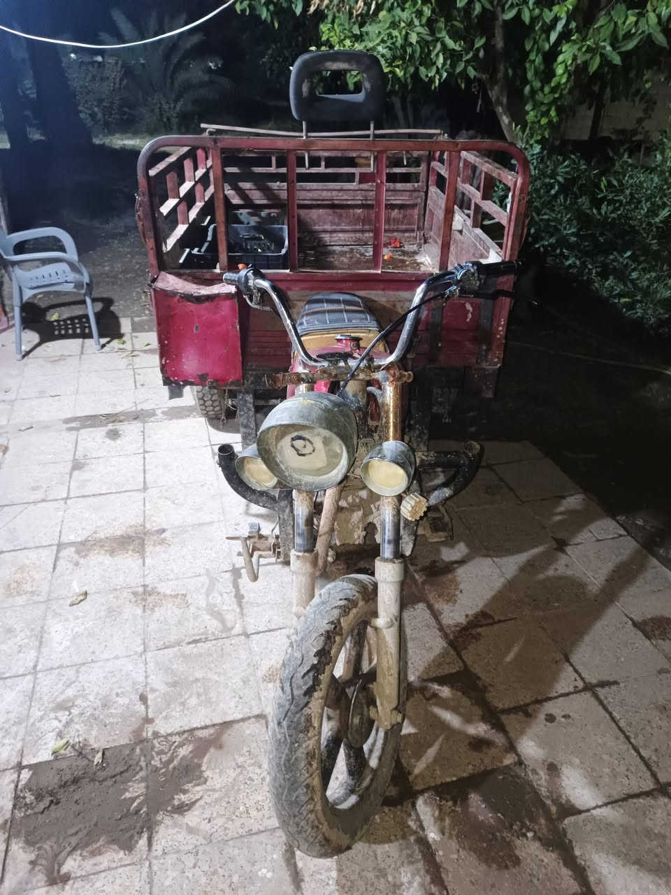 السلام عليكم
ستوتة دايوان حمرة موديل 2013 اوراق كاملة مكفولة من لحيم من اي شي اكسل مال ام الطير السعر 600 وبيهة مجال كهربائيات كاملة المكان الحديد تتن للاتصال *********** واتساب كذالك
