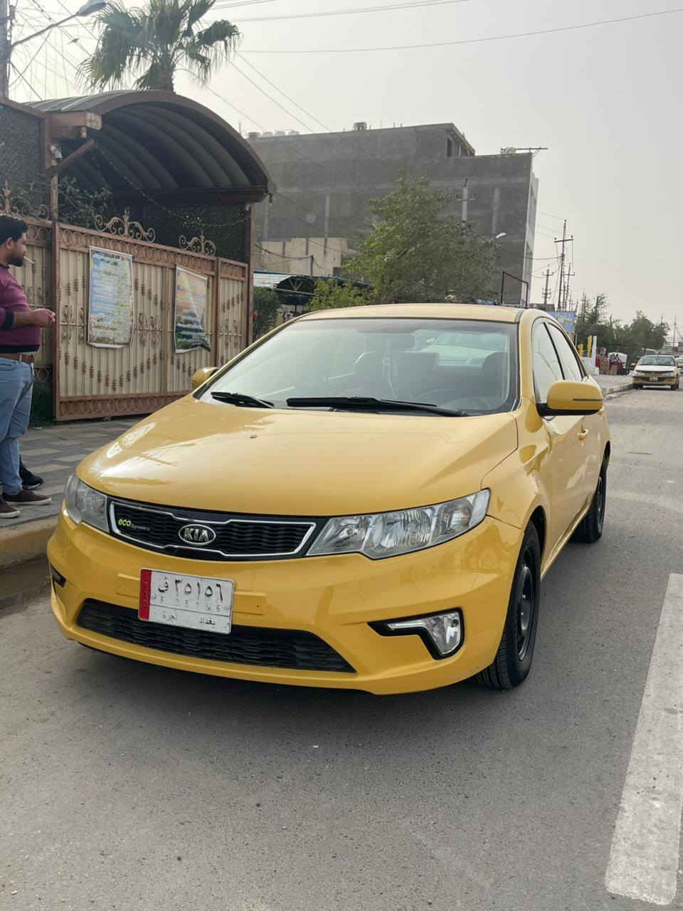 السلام عليكم، فورتي ٢٠١٠ تفاصيل بنيد مبدل بدون دواخل وطخة خلفية بلحوض على كد شبر حادث امريكا. السعر ٨٧ وبيهه مجال عنوان بغداد الكمالية هـ ***********
