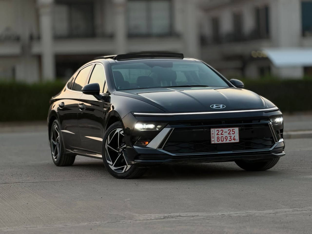 هيونداي سوناتا 2024 فول مواصفات 1/1 ١ جملغ امامى صبغ اخت زيروو ماشيه 1  الف محرك 2.5L مرغوب سيارة كلش علا وضع شركة بدون اي تفاصيل كلش بشرط
رقم شانصي KMHL14JAXRA407383.

💎 ســعــر ✅ ::  الــرد تلقائي📮

مواصفات SEL Plus 
فول الفول 
بانوراما 
بصمة دخول ذكي 
شاشة ع طول الدشبول 
تحكم ستيرن 
فول رادار
شفتات ستيرن 
كشنات كهرباء وفول ايرباك 
كشنات تدفئه 
كير تعليك 
شحن لاسلكي 
حساس فتح جنطة الخلفية 
تشغيل عن بعد 
نظام خروج عن المسار 
نظام قيادة ذاتيه 
تبريد منفصل قطعتين امامي 
نظام اوتو هولد مال ازدحامات 
هندبريك بصمة 
كاربلي يدعم كافة الانظمة الهاتف 
كامرة خلفية دوارة 
ويلكب حجم 19انج
تايرات بلادية عليها 
بجم زنون 
لايتات اوتو  
نقط عمياء 
مراية داخليه تعتيم تلقائي 
شاشة تبريد تحكم كله لمس 
سيارة رقم كاتى تترقم اربيل

رقم صاحب السيارة 
***********
***********
