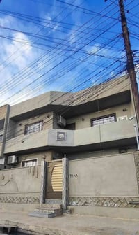 حي عدن شارع التنانير • ١٥٠م • ٥غرف