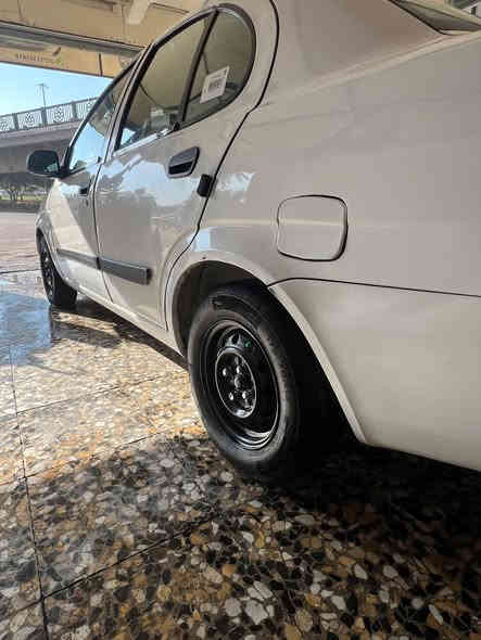 سلام عليكم 
طيبه موديل 2013
سياره كير مكينه مكفوله
تبريد ثلج تدفىه
تخم تاير 
سياره بسمي رقم انكليزي 
سياره بيه فقط اخياسان بل هلال الخلفي
مكان السياره دوره
سعر 44وبيه مجال
***********
