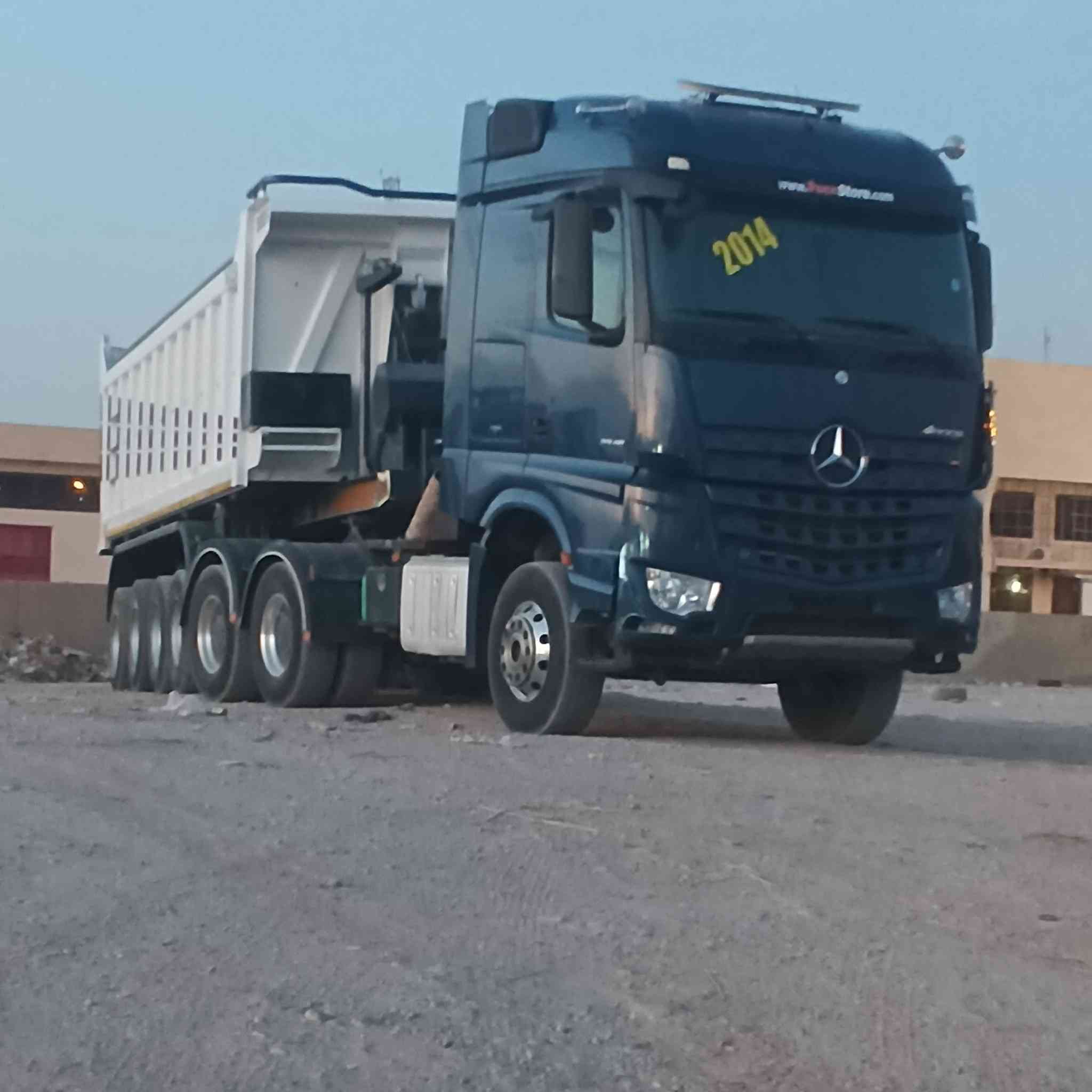 سيارة مارسدس موديل 2014 مواصفات فحل سيارة جديدة ماشية 225 ألف سيارة رأس أو عريانة زيرو رقم اربيل قلاب ثلاثة لوحات سنوية صدرت قبل اسبوع امداور ثاني يوم فول مواصفات سكس السيارة سبرنك امامي خلفي ابلدي الإتصال.  ***********
