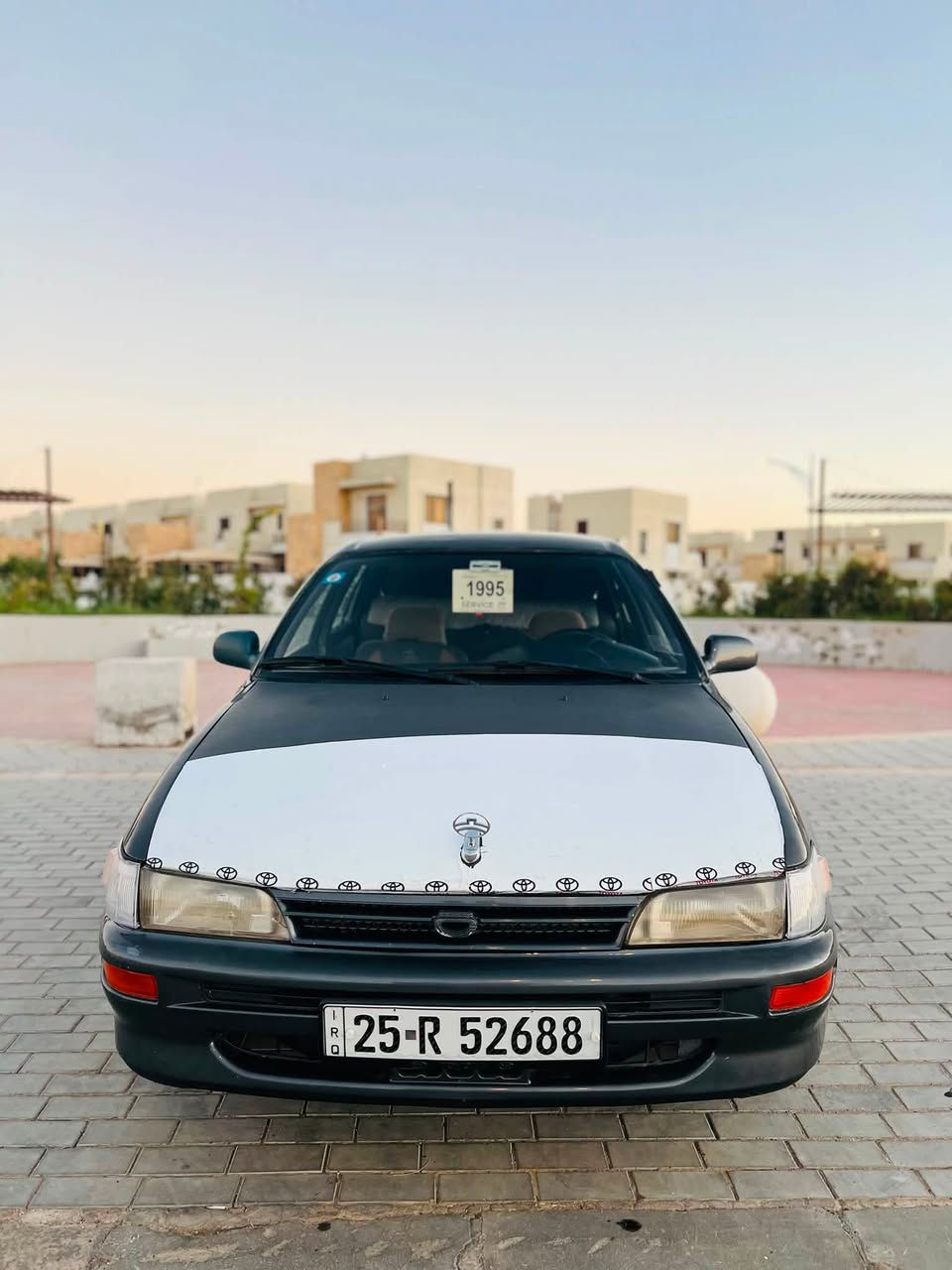 السلام عليكم
للبيع كورلا موديل 1995
سعر مناسب (53) وبيها مجال 
رقم كركوك دولي باسمي شرط التحويل والغرامات هزه جديده سنويه جديده
محرك وكير شرط 
#تبريد ثلج☃️
جامات كهرباء اوتو
صدر وتايرات جدد 
السياره جاهزه ماتصرف عليها الف 
كهربائيات كلها شغاله(صبغ عام جماليه بدون ضربه)
مكان السياره تكريت 
***********
