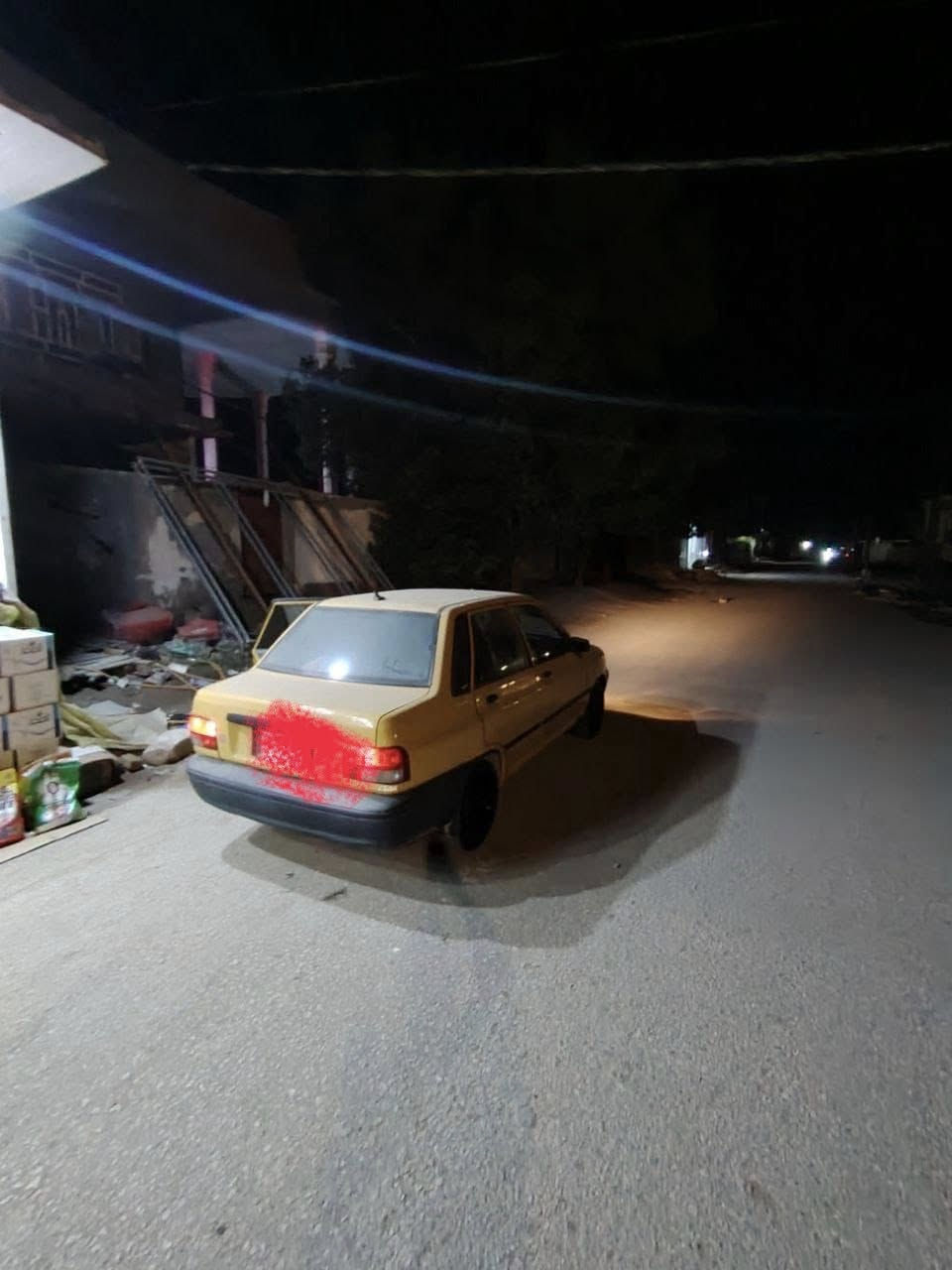 سايبا للبيع 2012 السيارة بس مكينتهة بيهة بخار السيارة حلوة صفاحه حلوة السيارة مالت باب الله مكاني ديوانيه تفاصيل ***********
