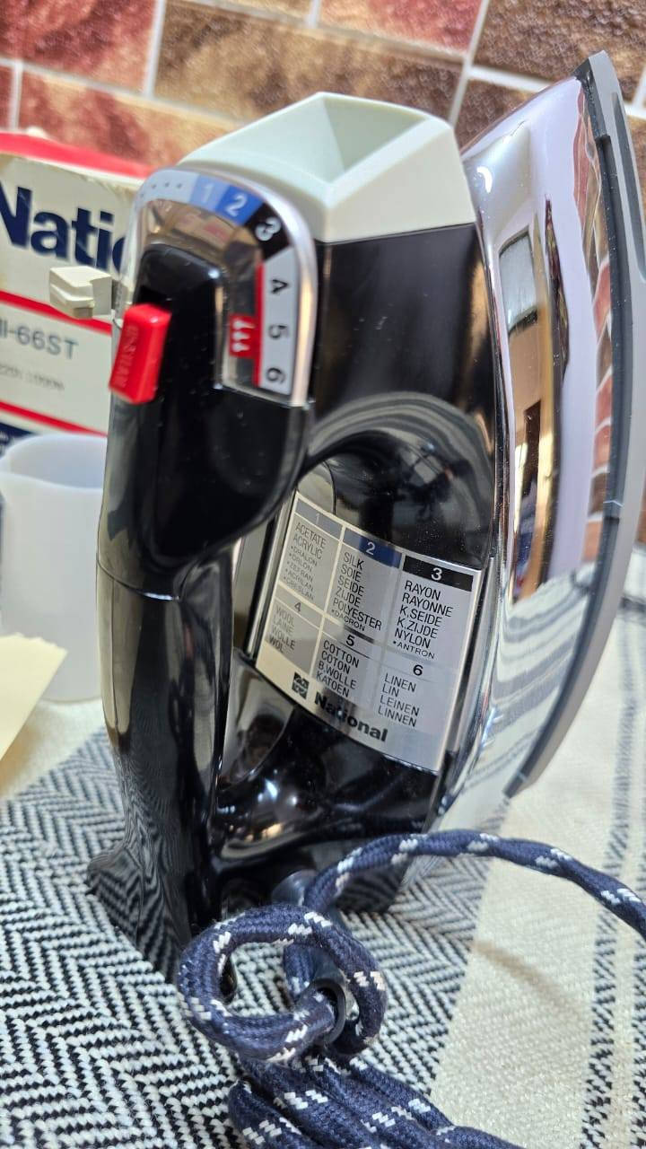 غير مستخدم 
أوتي ناشونال
بخاري
مع وصل الشراء 1977
الاستفسار مراسله الصفحه 
او الاتصال ***********
