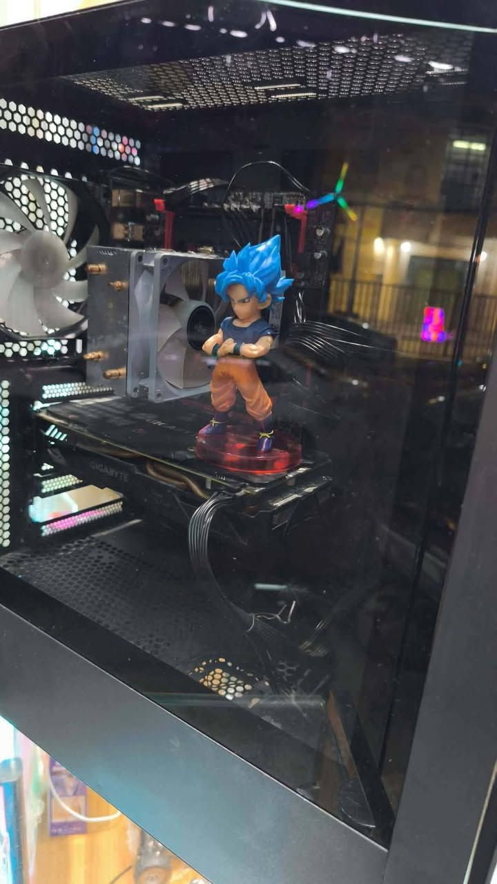 تجميعة للبيع ب400 الف 
M.b : machinist Gaming
Cpu : intel xeon e5 2676v3
Gpu : rx 570 4G
Ssd : 128G m.s
Hdd: 500G
Ram : DDR4 16G 3200
Psu : 550


**إذا كنت صاحب هذا الإعلان وتريد حذفه لأي سبب، رجاءا أرسل رسالة إلى الدعم الفني**