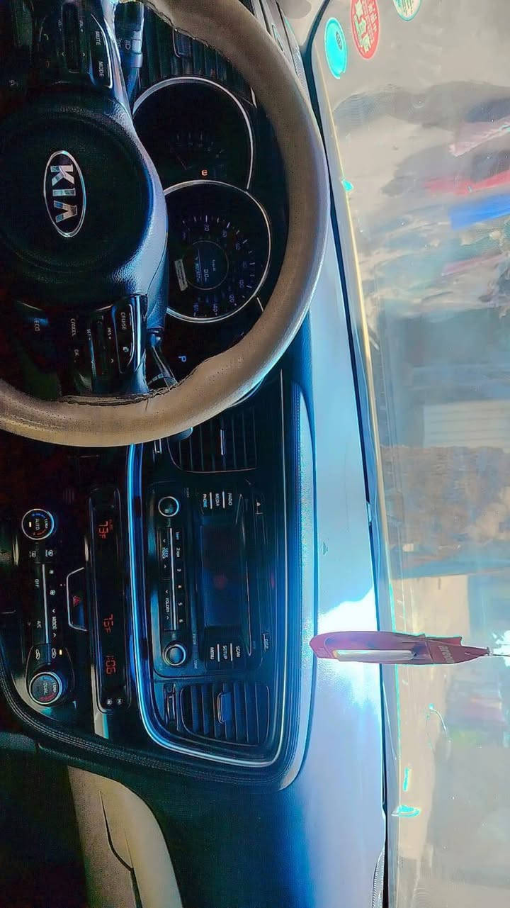 السلام عليكم. اوبتيما 2014 وارد امريكي  تبريد تدفئ حداديه سياره جاهزه  اترايك للبصرة مكان السيارة نجف ناحية العباسيةة
***********
