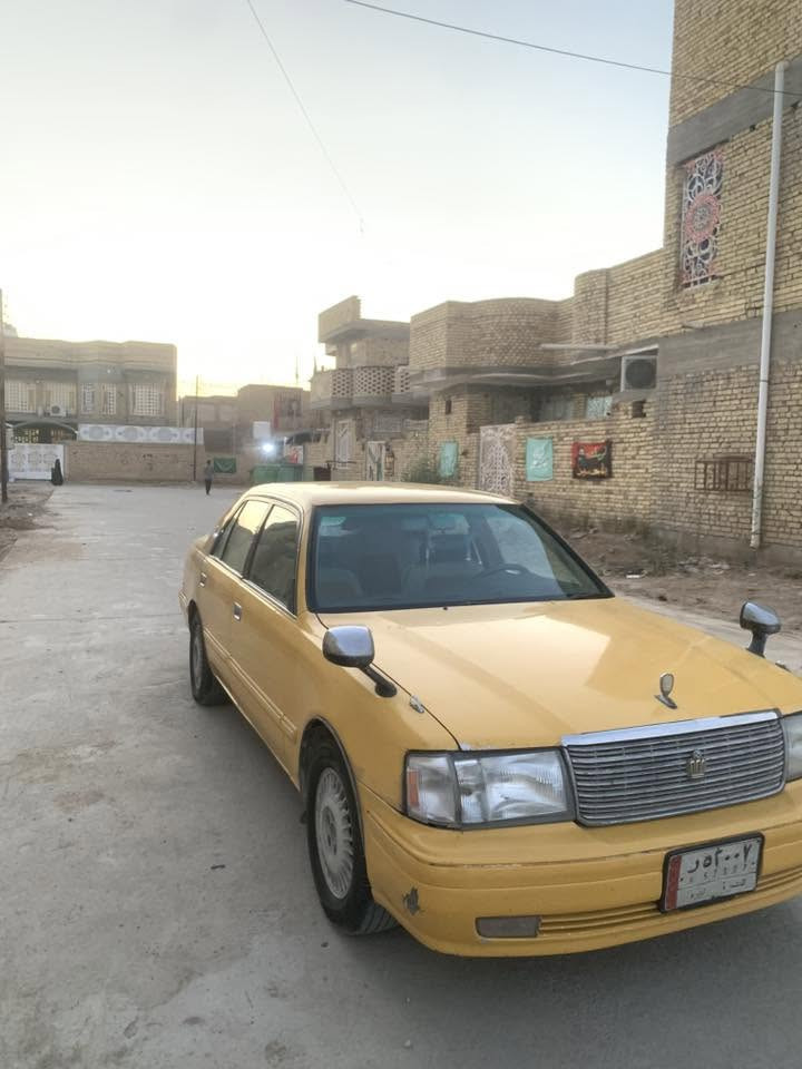 سلام عليكم  راس اثور تكم البيع   الكير والمكينه جديده وحداديه  جديده سياره نضيفه شوفت عينك مابيه نقص المكان ذي قار قضاء الشطره التواصل ومعرفه سعر ***********
