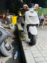 دراجه سكنس قديم للبيع الدراجه بلاديه مكاني بغداد الكريعات 07867331371