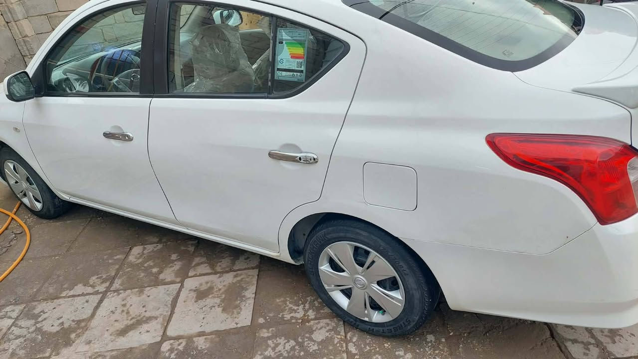 نيسان صني هندي اربيل رقم جديد مكفوله ماشيه ١٣٠ تحول وكله حاظر سعر ٩٧ وبيه مجال بسيط رقم صاب سياره ***********
