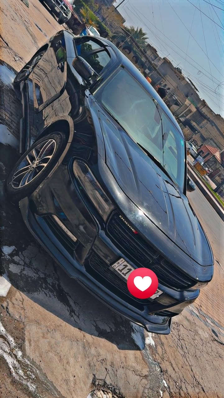 جارجر sxt فور ويل للبيع
فول عده الفتحه رقم بغداد بسمي موديل 2019

وعليه اضافات تزويد 

سياره مفوله شراي ادخل خاص


**إذا كنت صاحب هذا الإعلان وتريد حذفه لأي سبب، رجاءا أرسل رسالة إلى الدعم الفني**