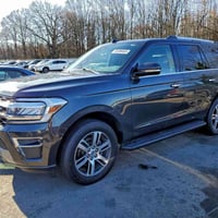 🚨 تنويه مهم هذه السيارة معروضة في المزاد الأمريكي 🇺🇸 والمزايدة والشراء...