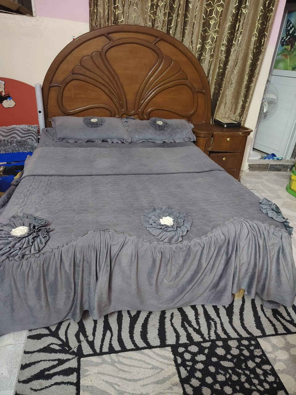 غرفه للبيع تحتاج ترتيب قليل 350 وبيه مجال


**إذا كنت صاحب هذا الإعلان وتريد حذفه لأي سبب، رجاءا أرسل رسالة إلى الدعم الفني**