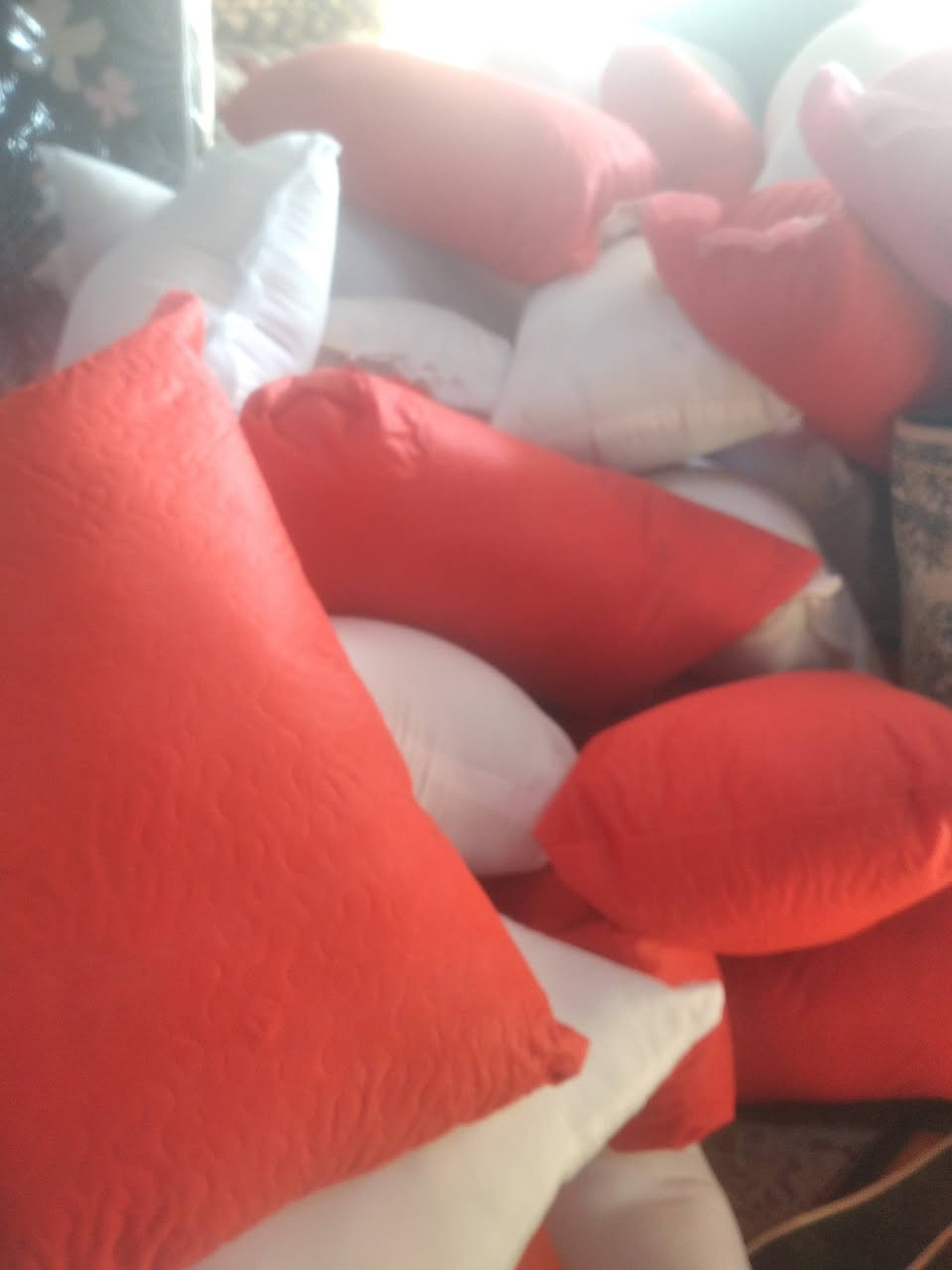 وصول مخاد ديباج نوعية درجة اولى
السعر 2000
والابيض 3000
العنوان المدحتية مقابيل دائرة الزراعة بإدارة عادل الرويعي مجمع الروان للمفروشات ***********
يوجد توصيل
