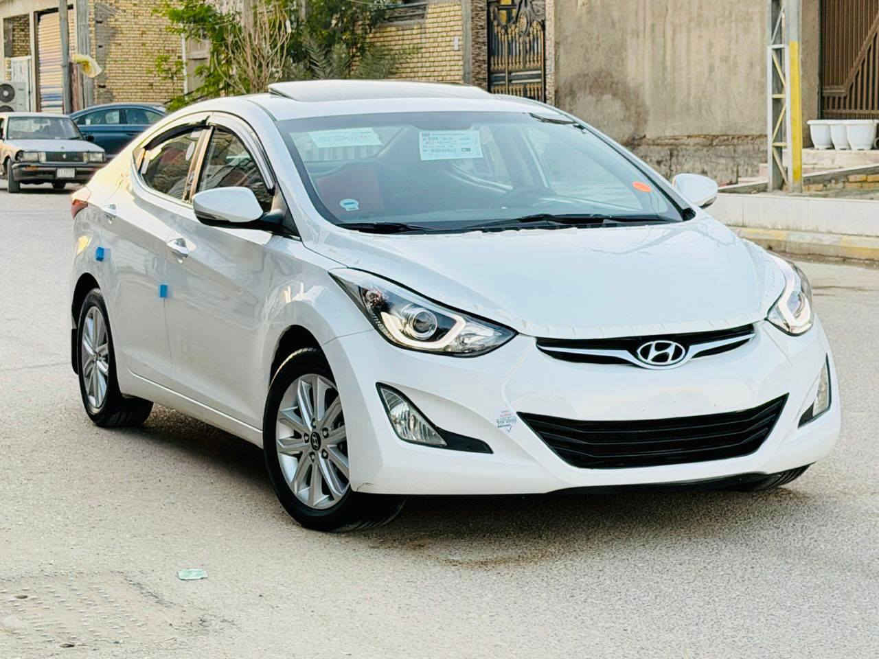 السلام عليكم
النترا 2015 خليجي ماشيه 130 حقيقي فول مواصفات محرك 1800 دوش مكفوله ضربه وصبغ وتبديل وفتح بأستثناء كارت بل الباب السائق مشروع وطني تحويل مباشر بأسم المشتري المواصفات فتحه سقف تبريد قطعتين اشاره بل مري ومري شفط ويل كب عدد 5 حجم 16 داخل عسلي لايت لد عدسه شاشه كبيره كامره دواره داخل صاج  
السياره جديده جداً وجاهزه كير محرك تبريد حداديه تخم تاير شرط الفحص 
السعر 123 للاستفسار ***********
/*********** مكاني ناصريه مركز
