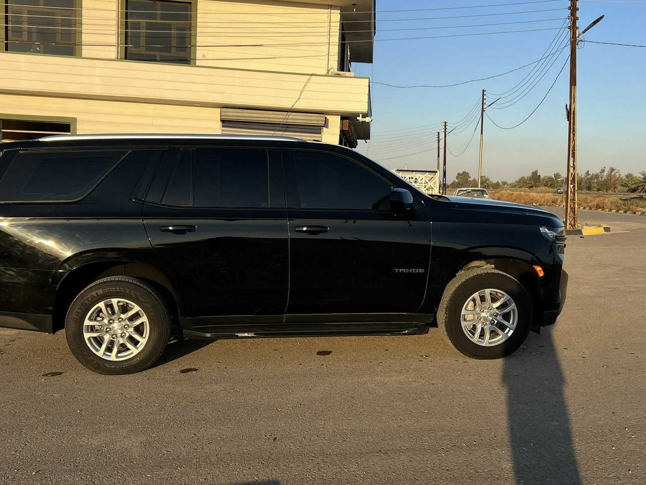 سلام عليكم  للبيع تاهو آيل إس موديل 2024 رقم بغداد باسمي
المسافه المقطوعه 46kألف 

خليجه مواسفات معروفه تخم تاير جديد عليه السياره صدر امامي خلفي جديد 

بيه بارد كد إصبعين 

السعر 515

اي ستفسار ***********
