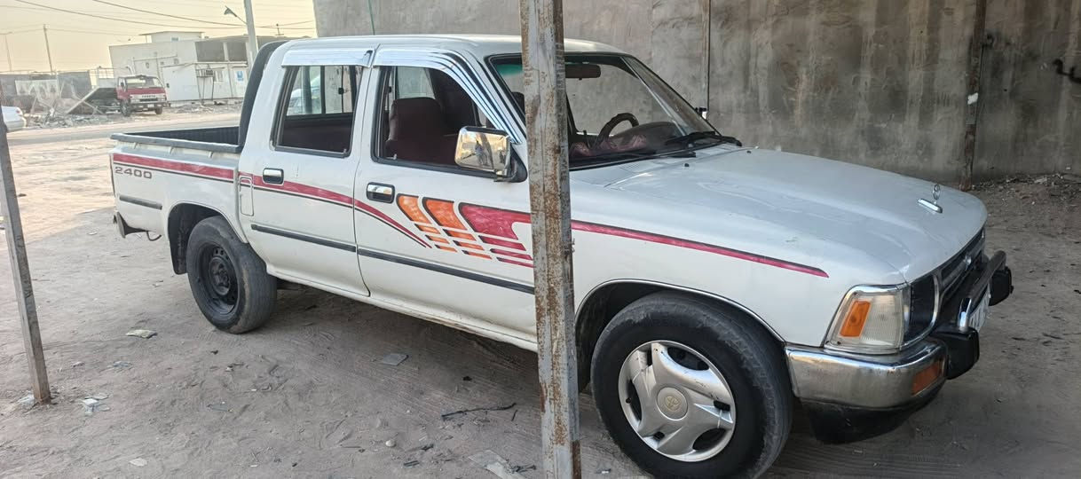 السلام وعليكم بيكم للبيع مديل 95 شاصي مكفول رقم بصره انكليزي سنويه ال30 سياره خير من الله المكان البصره الدير السعر 65 وبيهه مجال الرقم ***********
