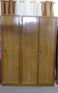 خزائن • للبيع