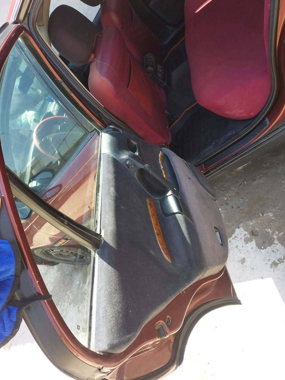 سلام عليكم البيع اوبل اوميكه بزون موديل 95مكينه 6سرندر وكير وتبريد سياره جاهزه ماناقصه اي شي كهربايات كله شغاله كشنات كهرباي  رقم مميز بغداد بسمي  هزه جديده سنويه تنتهي بل  تصال عل رقام ***********/***********
