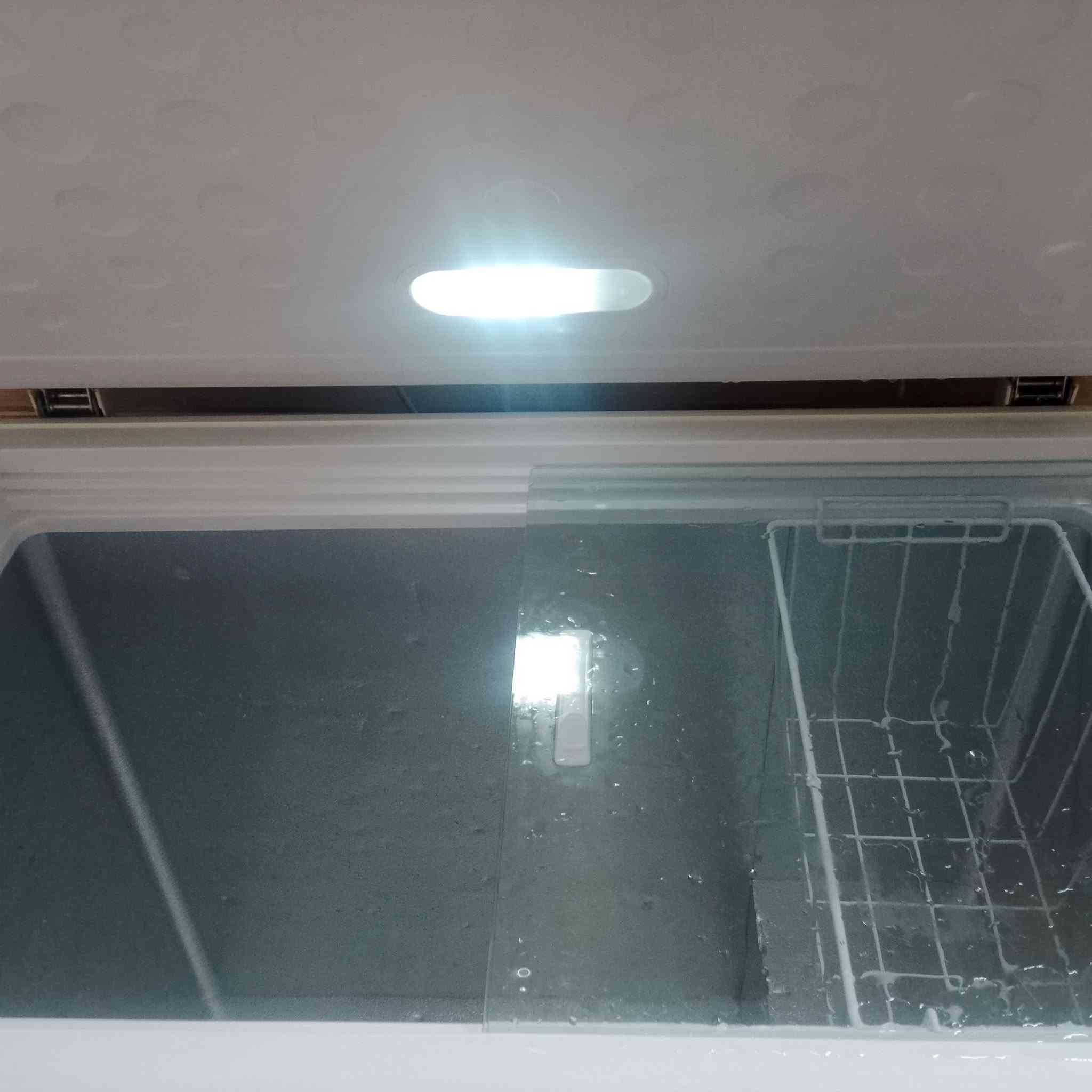 ✨براد للبيع✨
🟥مُستخدم (6 أشهر) 
🟥سبب البيع: صغر المساحه 
🟥السعر (250 ألف وبي مجال بسيط) القاعده ب 15
🟥العنوان: حي الوحده_قرب أسيا ماركت
🟥الاتصال على الرقم: 
***********
