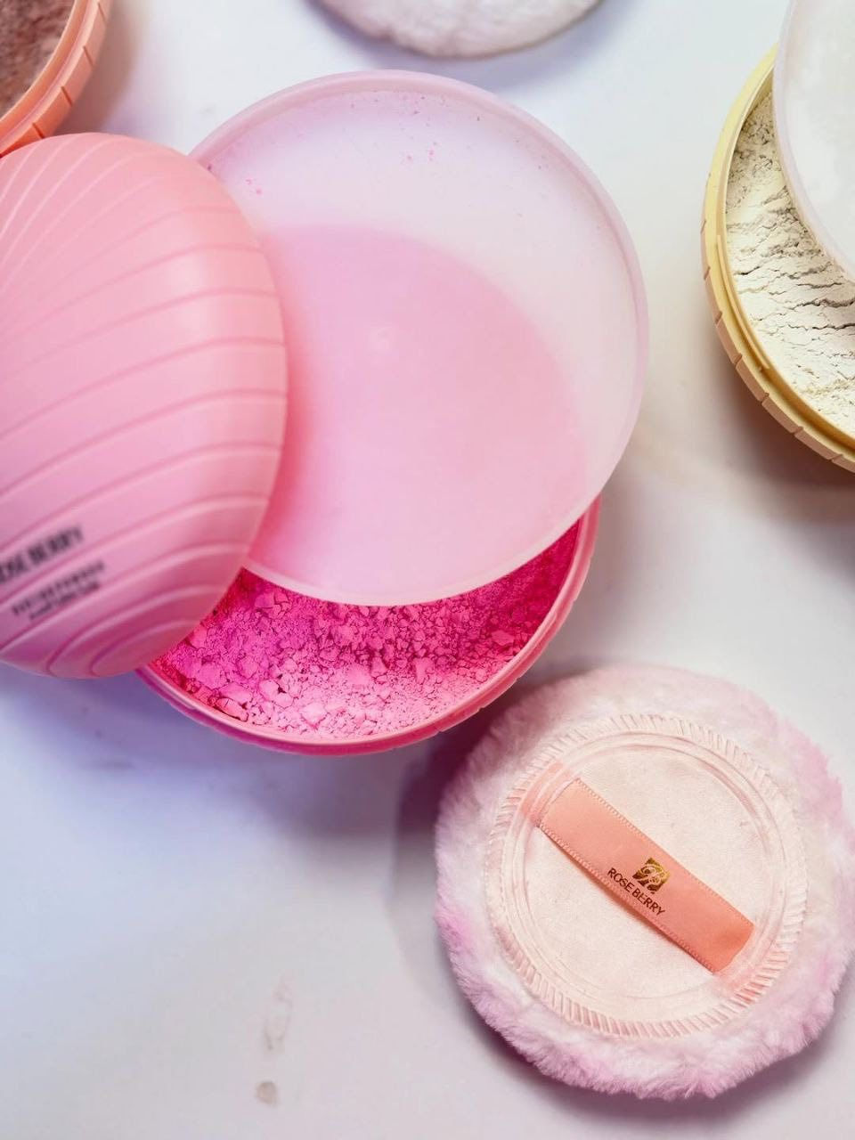 بنات حسابي جديد وشرط المنتجات اصليه ١٠٠٪؜
ادعموني انستا لطفاً :

https://www.instagram.com/pink.y_store?igsh=MWg2N2hmdml2eHBjdA%3D%3D&utm_source=qr


**إذا كنت صاحب هذا الإعلان وتريد حذفه لأي سبب، رجاءا أرسل رسالة إلى الدعم الفني**