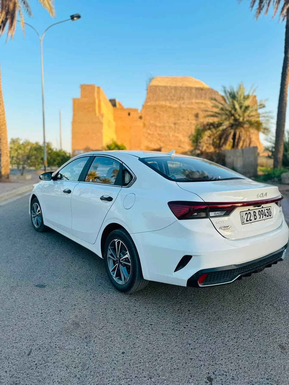 السلام عليكم اخوان للبيع K3موديل 22
كفالة عامه 
فول مواصفات المكسيكي 
كشنات رصاصي 
قطعتين تبريد 
اربع انضمة قيادة 
مكان السيارة بغداد المدائن 
للتواصل ع هذا الرقم ***********☎️
للتوضيح السيارة ع إيد جنايها
#الجميع
