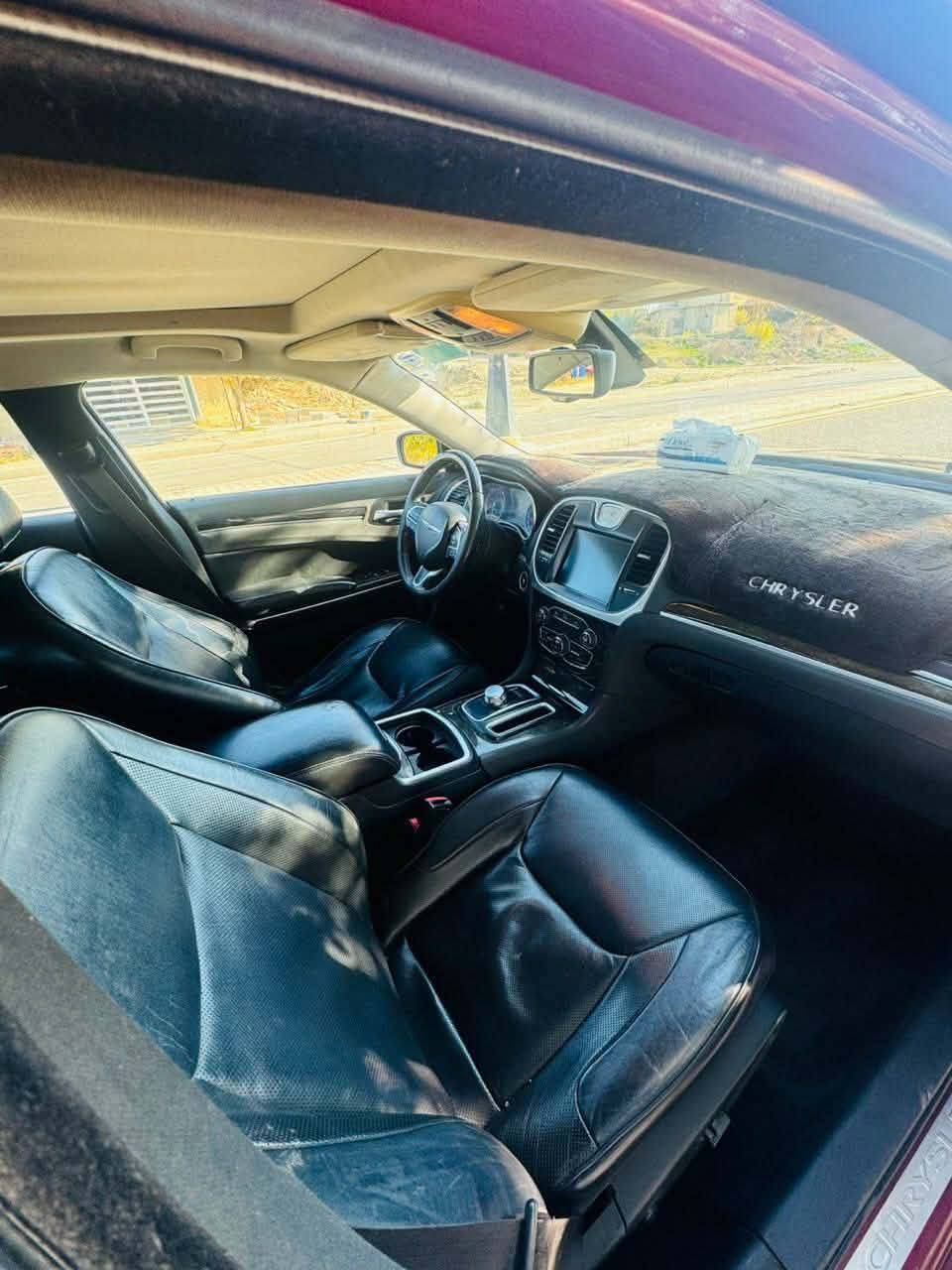 اسلام عليكم ورحمة الله وبركاته سي 300 فول ماعده حساس الجنطه وارد كندي ضرر باب السايق تبديل   موديل 2016  السعر 230  السياره جاهزه مانقصه شي  رقم انكليزي 22اربيل  ***********
