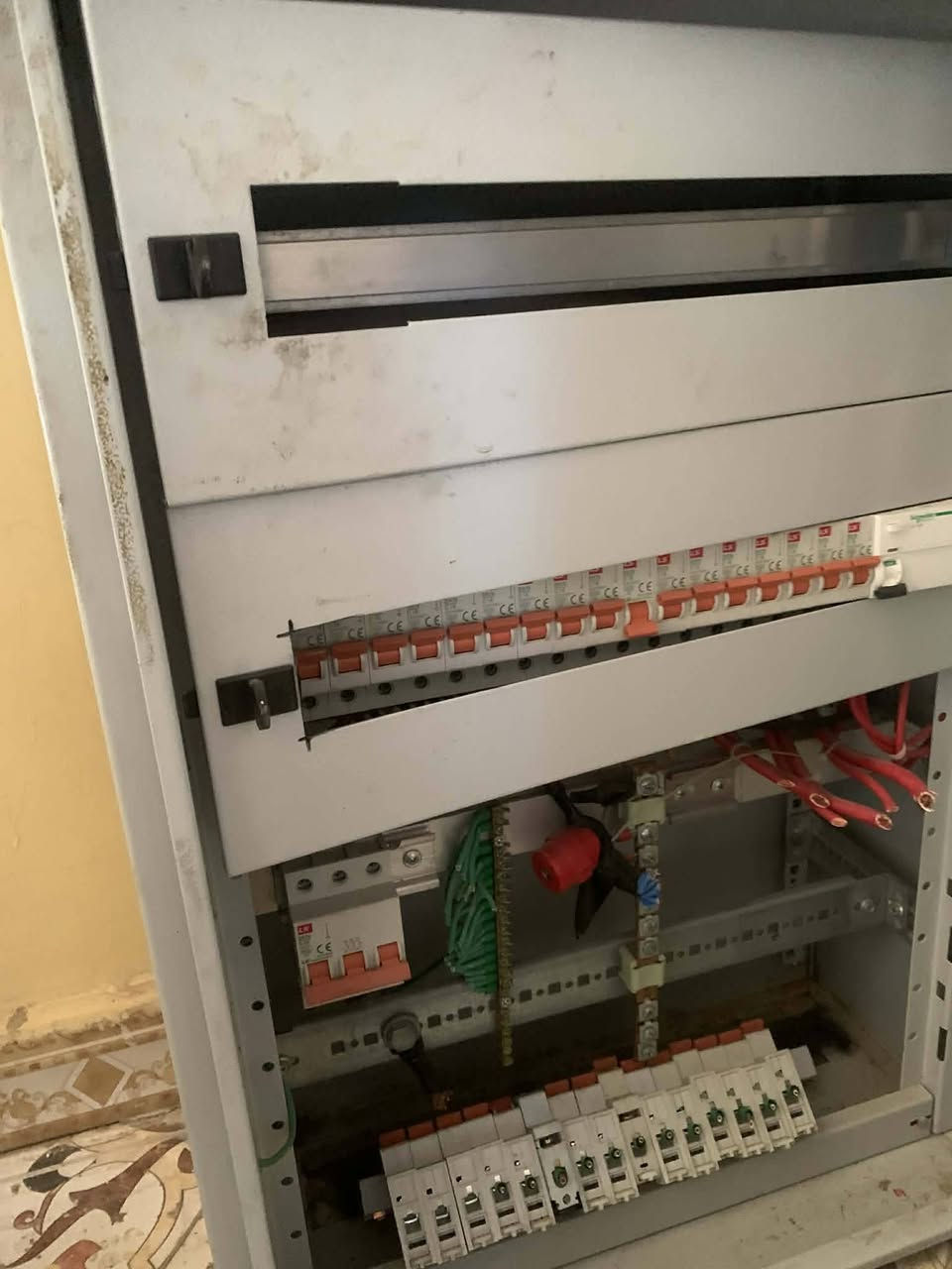 بنل هوه وجوزاته كامل متكامل ب160  حجم جبير  لعنوان بصره خور الزبير


**إذا كنت صاحب هذا الإعلان وتريد حذفه لأي سبب، رجاءا أرسل رسالة إلى الدعم الفني**