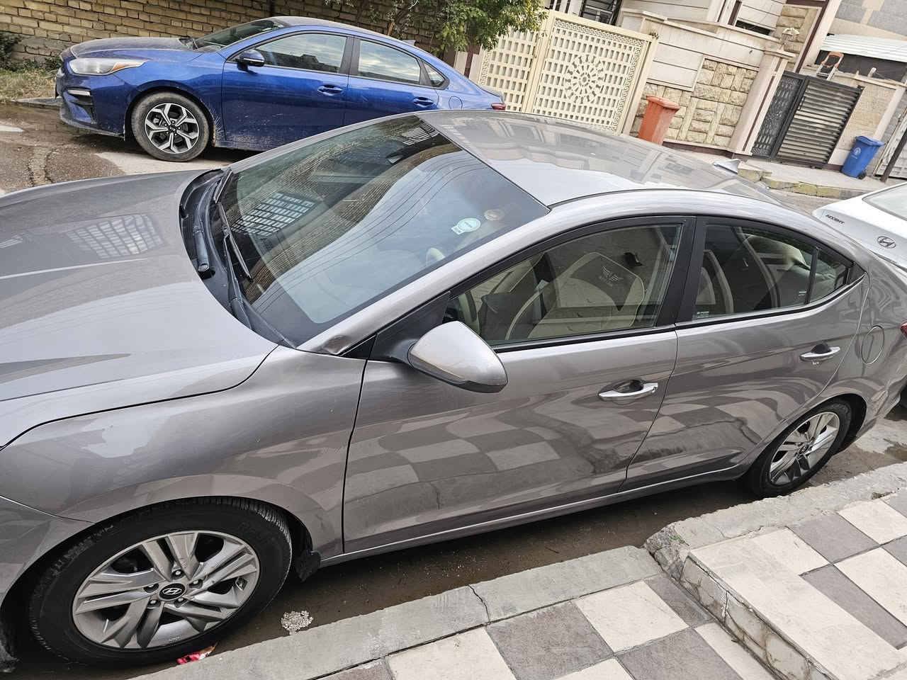 النترا 2020 وارد للبيع
محرك ٢٠٠٠ دوش
كير cvt
ماشية 46 الف ميل
رقمهة اربيل
محرك وكير وتبريد مكفولات من كل شي
تايرات مبدلة قبل فترة ، حالة الصدر متسوطة
بيهة طخة بالصندوك وطخه مال حادث مبينات بالصور ، كل الصور بالمنشور صور السونار القديم و الحادث وكل تفاصيل السيارة
السعر 130 وبيها مجال للشراي
مكاني : بغداد - حي الحسين يم العامرية
رقم للتواصل : ***********
