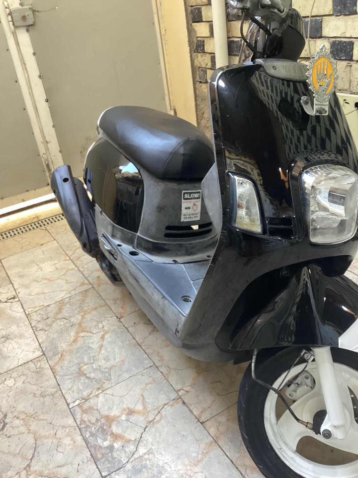 سلام عليكم ماكس بوليسي للبيع 49مامفتوحه كهربايات كله شغاله داجه مابيهه اي نقص تجي تفحص بيدك مكاني نجف  مكرمه سعر 650تواصل ***********
