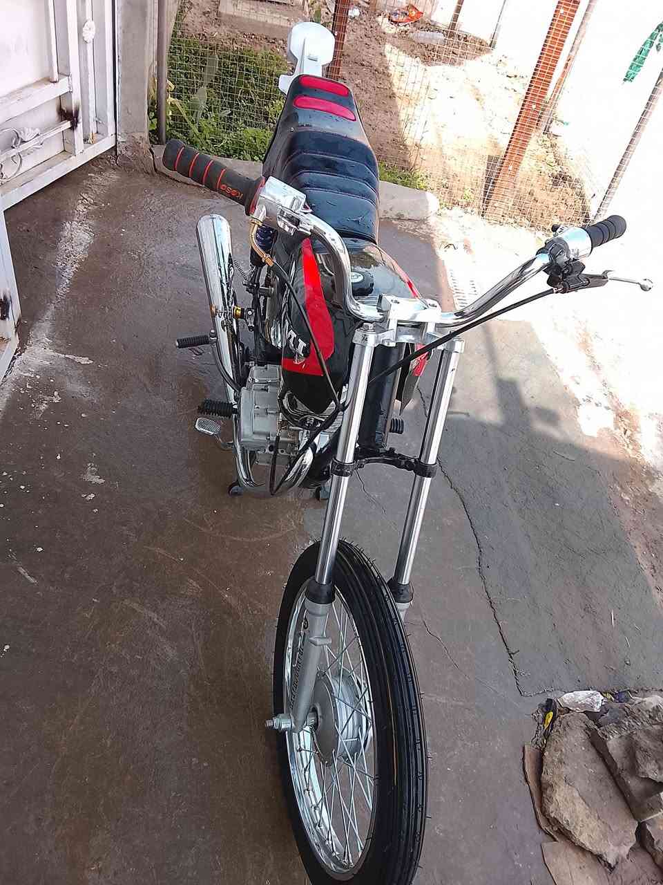 سلام عليكم دراجه للبيع موديل 23 اوراق 450بيها مجال المكان بابل جبله ***********
