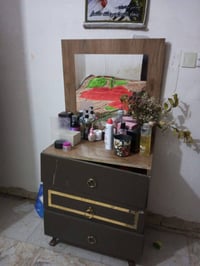 خزانات • أغراض للبيع