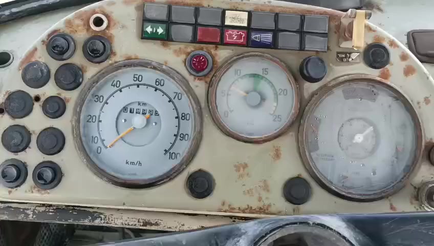 سلام عليكم  البيع اقجم تك الموديل 80 رقم ذي قار محرك 55كير23اكسن جيف سياره جديد شاصي جديد  مكفول كفاله عمامه رقم  نكليزي ستفسار رقم الهتف*********** وو***********وو***********
