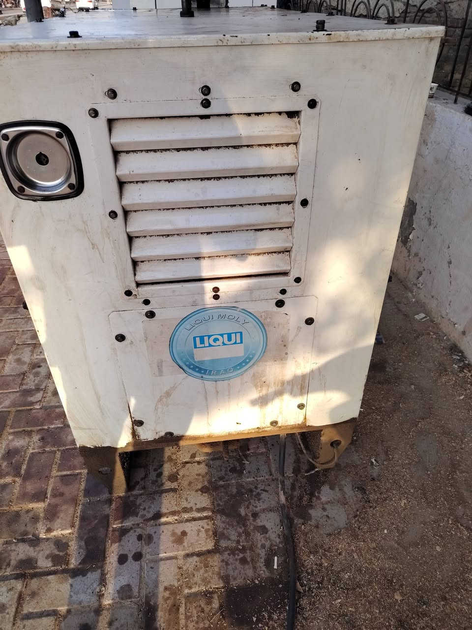 السلام عليكم مولد 17.5kv ثري فيس كاتم  عاطل المحرك بوشه مزروفه  معبره مي على البستم السعر 17ورقه  العنوان بابل مسيب  0774537546 اتصل واشرح لك التفاصيل


**إذا كنت صاحب هذا الإعلان وتريد حذفه لأي سبب، رجاءا أرسل رسالة إلى الدعم الفني**
