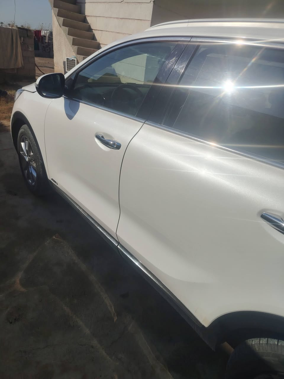 سورنتو موديل ١٦ فول مواصفات مكينه ٦ فور ويل خليجي انطخت عندي بالصفحه صبغت بيهه بابين عكس السايق بدون دواخل وبنيد صوره الحادث مرفقه بالمنشور السعر ١٩٠ وبيهه مجال ***********
