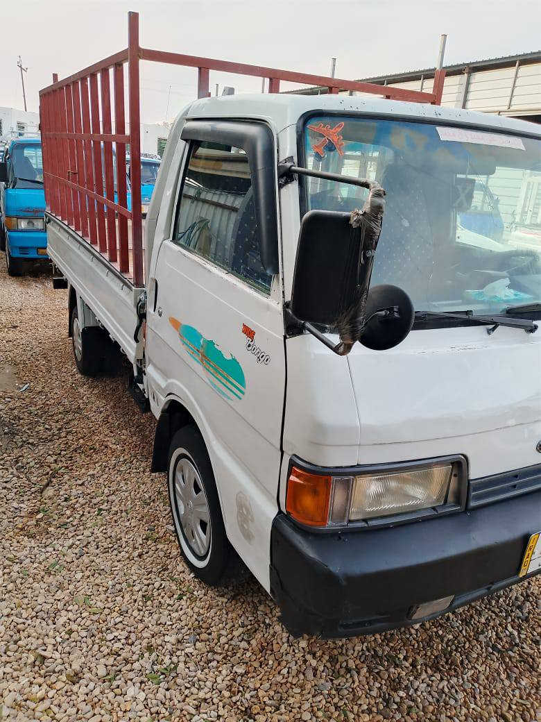 *********** السلام عليكم كيا بنجو موديل 94 سنويه ل اي نقص ما بيها رقم بغداد السعر 47 وبيها مجال للشراي مكاني بابل سياره خير من الله سنويه لل 27
