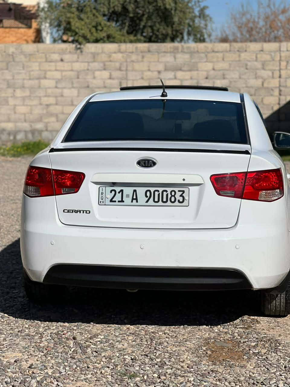 السلام عليكم سيراتو موديل 2011
رقم سليمانيه شرط التحويل 

كير محرك شرط ماشيه 190 محرك ما مفتوح 

_________________________________

مواصفات 1/1 ما عده بصمه 

فتحه سقف 

تحكمات ستير 

5 ويل كب 

اشاير مري 

بلاجكتورات 

كير 6 نمر 

___________

السياره بدون صبغ 

مكانين بارد 

شرط باقي السياره كفاله .

_______________________

مكان السياره القياره قريه الحاج علي 

للستفسار الاتصال على الرقم 
*********** 

-___________

 اتصل وتدلل
