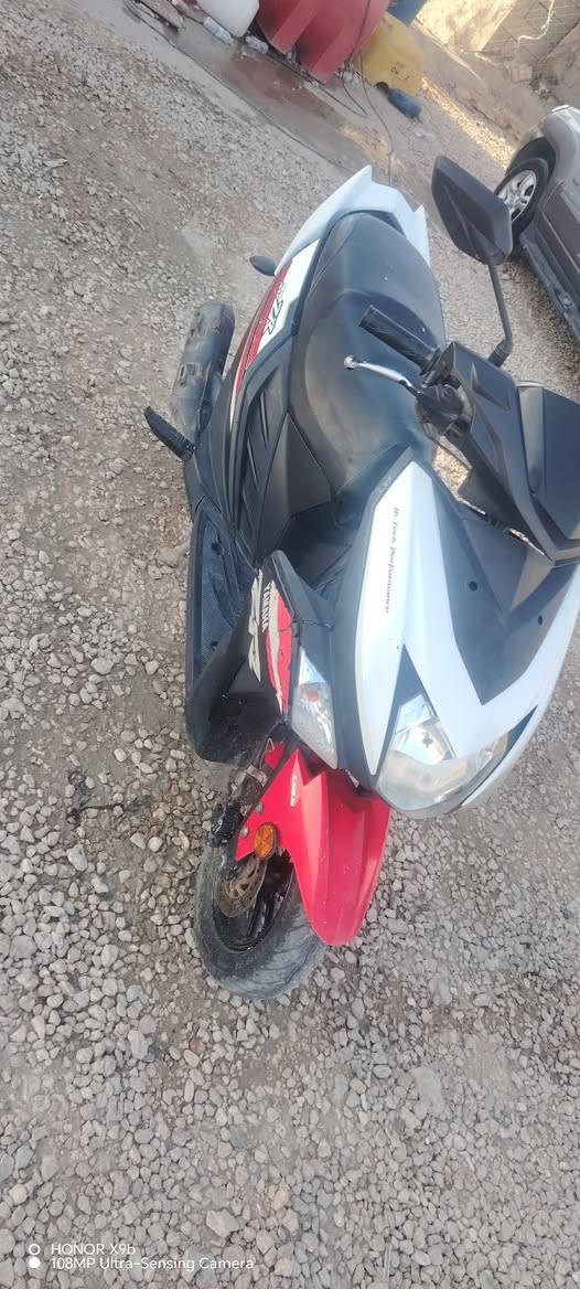 ZR موديل 19 مفتوحه كلشي شغال بيها نگرت سلف بكل وقت السعر 600 وبيها مجال مكاني السماوة


**إذا كنت صاحب هذا الإعلان وتريد حذفه لأي سبب، رجاءا أرسل رسالة إلى الدعم الفني**