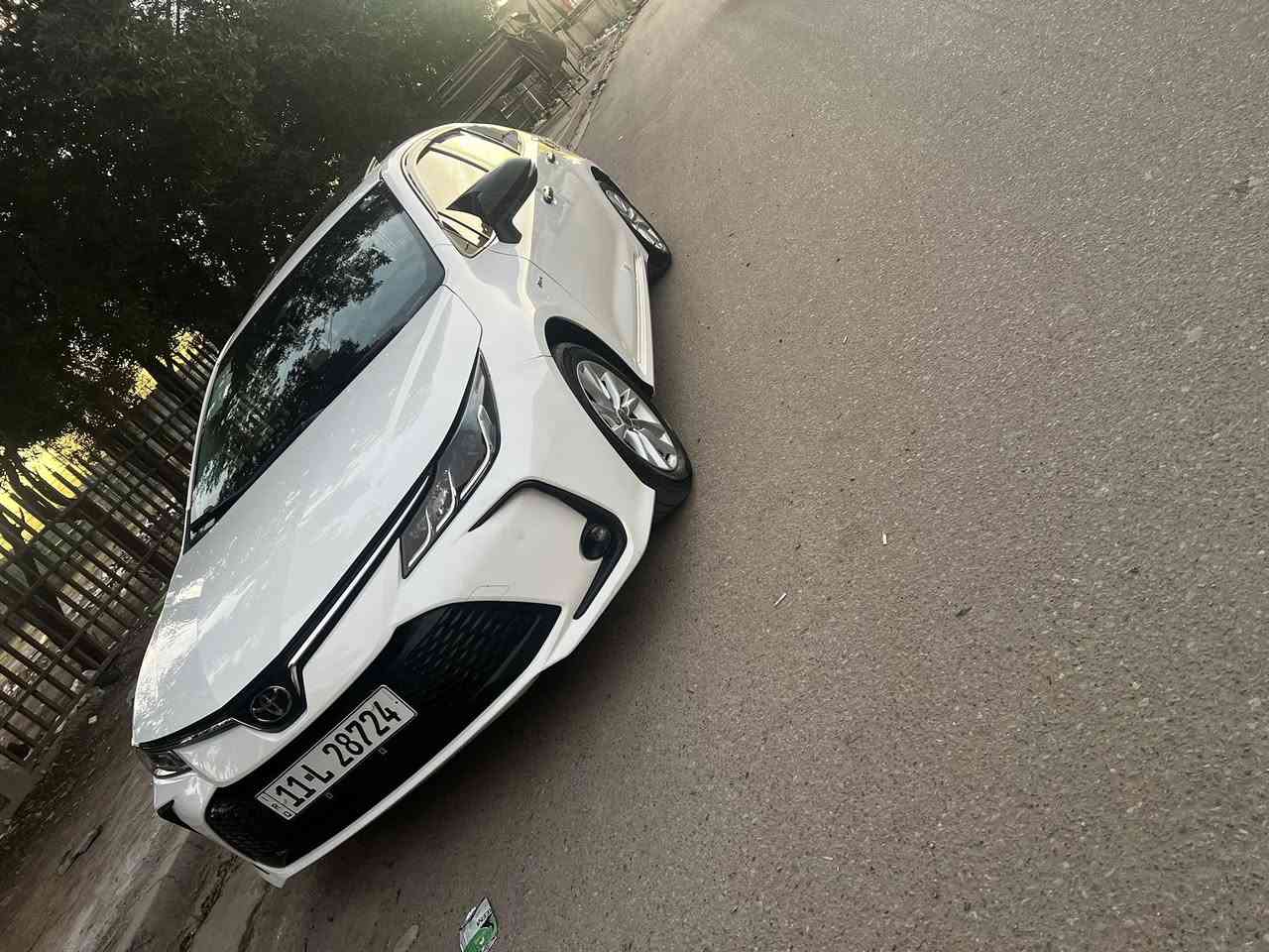 السلام عليكم كورلا هايبرد موديل 24 كفاله عامه ماشيه 16 الف مكان بغداد السعر 154?وبيه مجال 
***********
