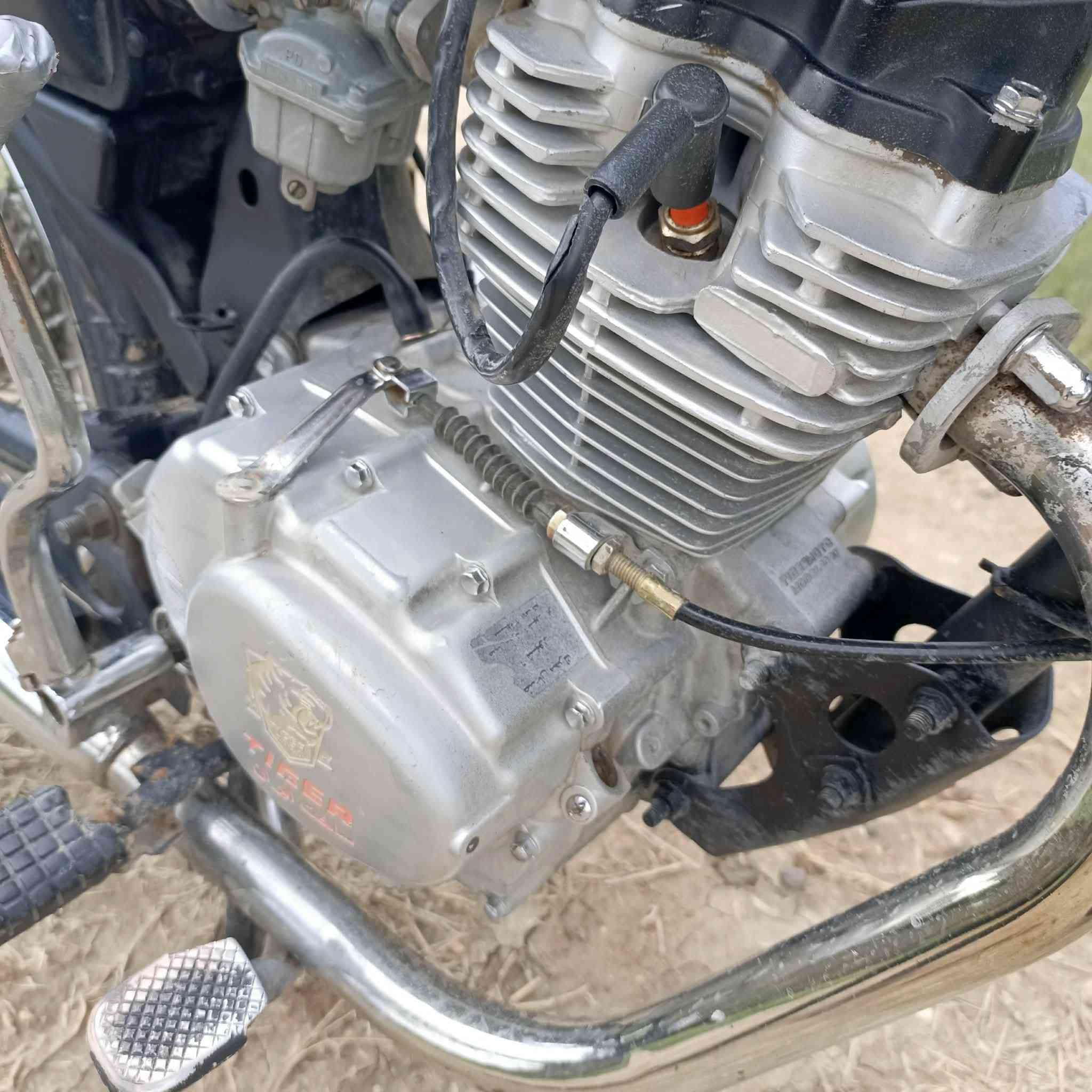 السلام عليكم دراجه للبيع 2021ماناقصهه كلشي كلك السعر ع الاتصال ***********
