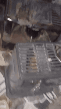 اسلام عليكم صوباات نفط كل وحده بيه نقص بسيط عدد ٦ الوحده علا عشره 10 مكان مسيب صوب  ‭0772 484 3760‬
