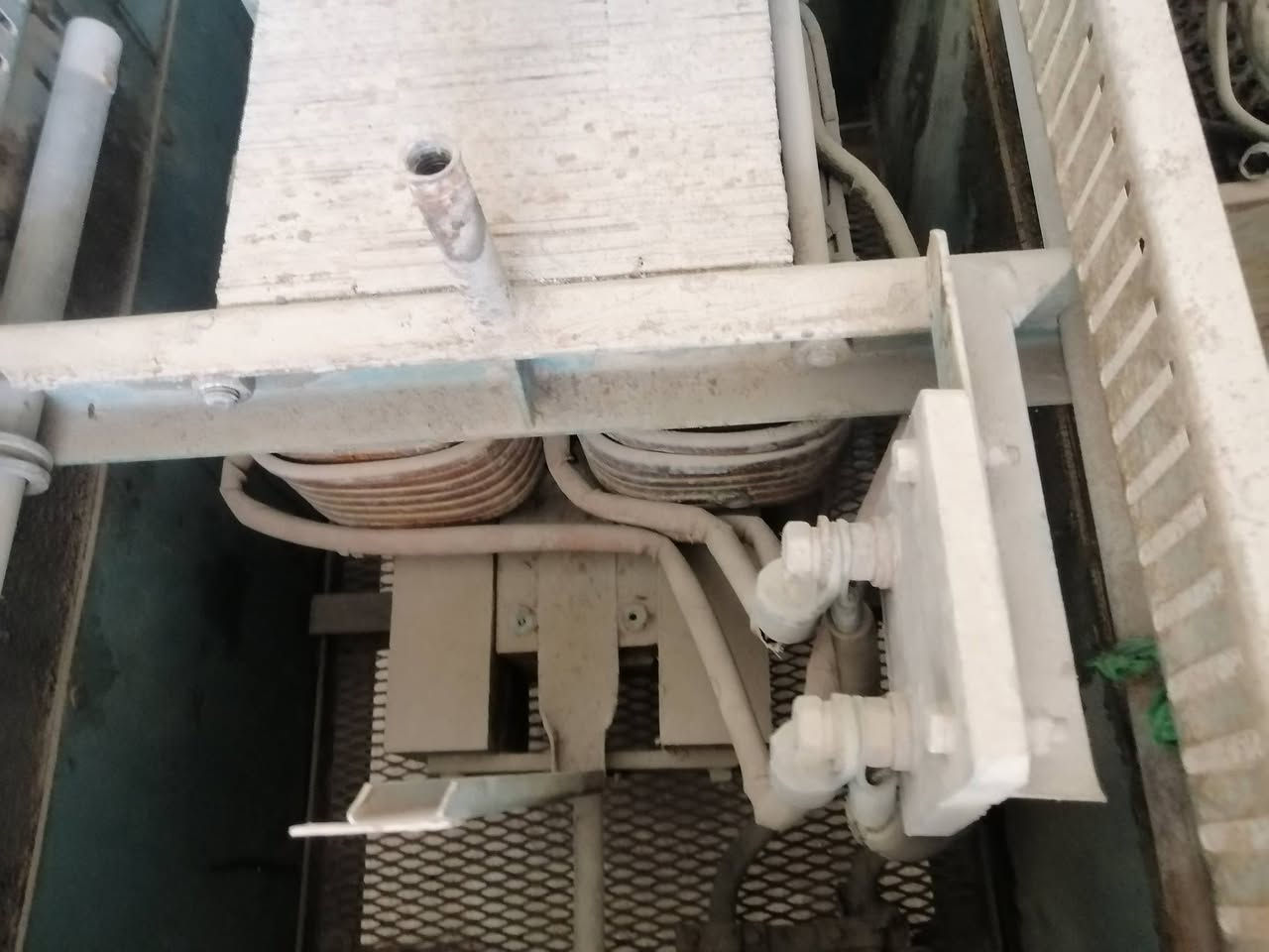 السلام عليكم اخوان اغراض حداده للبيع مكينه كونكار تشتغل ثري فير وسنكل فير +كوسره ثابته ثري فير +مكينه بلغاريه كراكره +مكاين عراقيات عدد 2 للاستفسار الاتصال على الرقم *********** لمكان محافظة الناصريه
