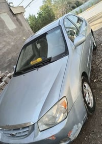 اسبكترا ٢٠٠٥ • جير عادي • رقم بغداد