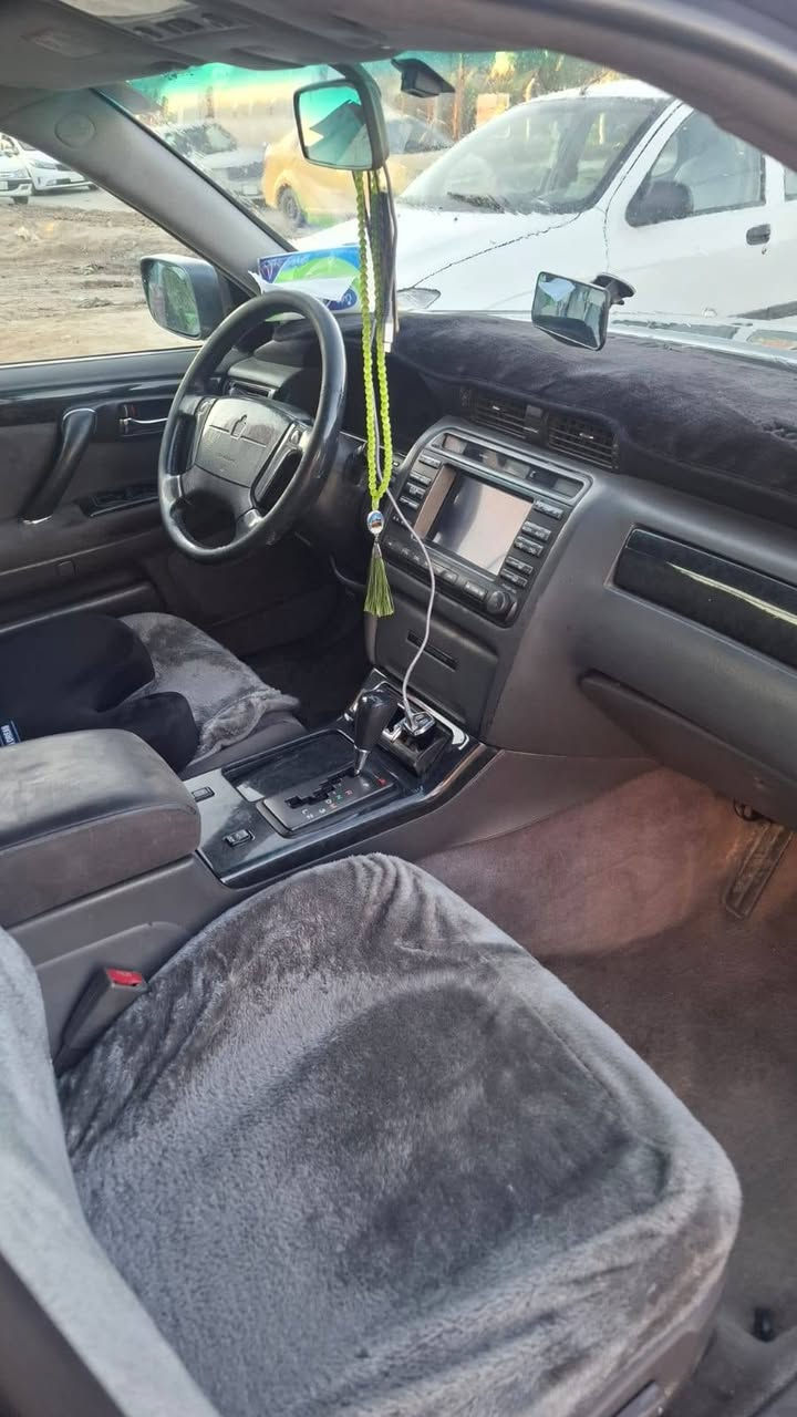 سلام عليكم  موديل 2000
للبيع مكفوله من الكص والضربه والعيب الشرعي سياره ماعيزه اي شي مكينه كير تخم تاير تبريد ثلج حداديه فقط البوئش هزه جديده  رقم  صلاح الدين انكليزي مداور ثاني يوم  سعرها 135 وبيها مجال الطيبين مكاني الشاميه  *********** سعر ذكرته ورقم الهاتف موجود برؤح الحسين لاتدخلي خاص لان مكلف بلنشر عندك استفسلر شغله اتصل عل الرقم
