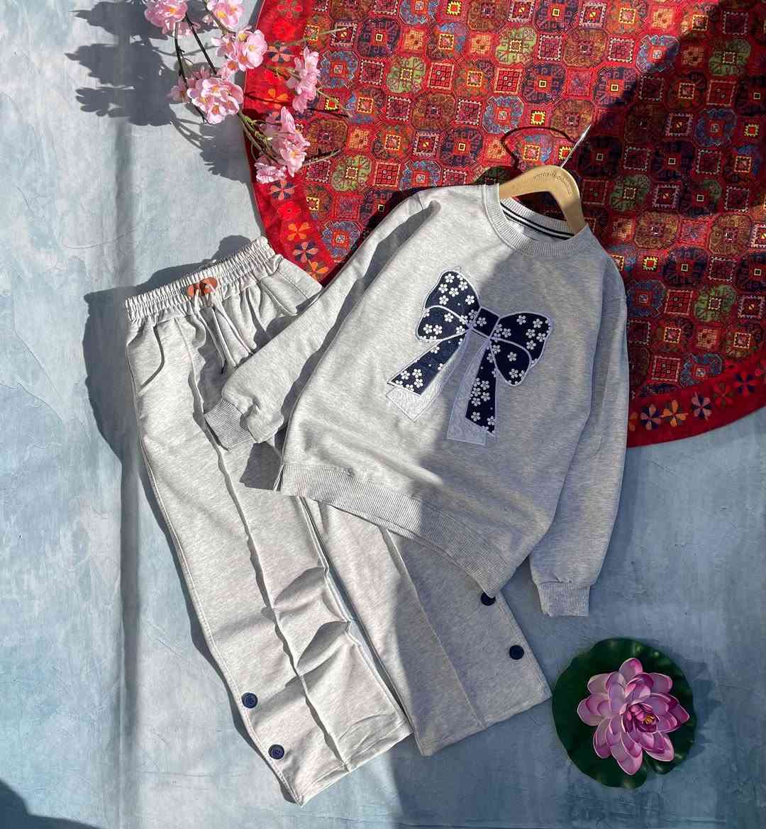 توفر من جديد 🤍🤍 
سعر 7 الف 
متوفر لعمر 8الى14 سنه 
يوجد لدينا خدمة توصيل داخل خانقين 🛵🛵


**إذا كنت صاحب هذا الإعلان وتريد حذفه لأي سبب، رجاءا أرسل رسالة إلى الدعم الفني**