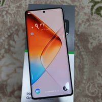 نوت 40 برو • ٢٥٦+١٢ • بطارية ٥٠٠٠