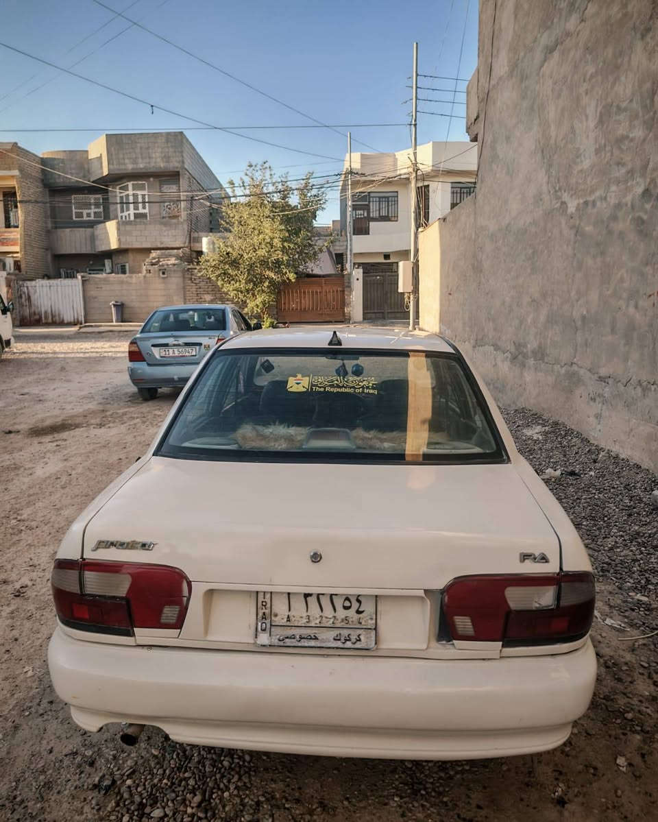 بروتون 2004 
كير ومحرك شرط مابي تنقيص 
سنوية ساقطة بل 2019 شرط اكفلك تحويل 
صبغ بيه قطع بس ابيعك عام 
بيه ضربه صندوك ومعدله 
سياره نضيفه وحلوه بيه جم نواقص بسيطه 
السعر 38 وبيه مجال للشراي 
بس جوه 35 ماترهم واعتذر 
مكان صلاح الدين سامراء 
رقم الهاتف *********** شراي يتصل 
@إشارة
