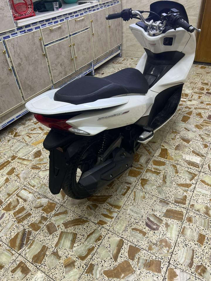 السلام عليكم
بي سي اكس للبيع 

جيل ثاني يابانية كفالة عامة 

محرك 150

السعر 14 ونص

الاستفسار : ***********
